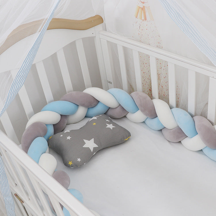 Tresse de lit  Decor pour le lit du bebe