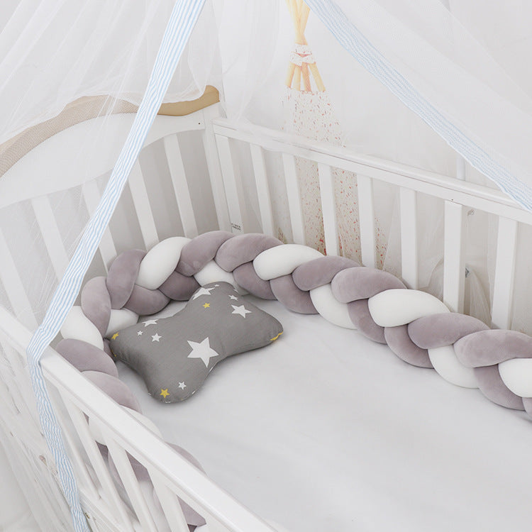 Tresse de lit  Decor pour le lit du bebe